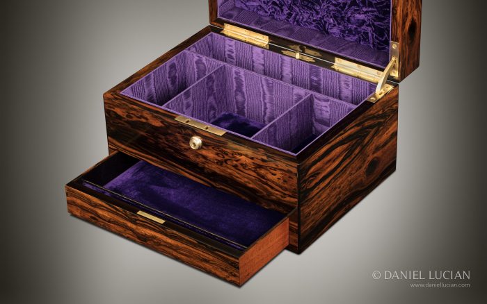 Antique Jewellery Box in Coromandel Manufactured by George Betjemann & Sons and Retailed by Toulmin & Gale.