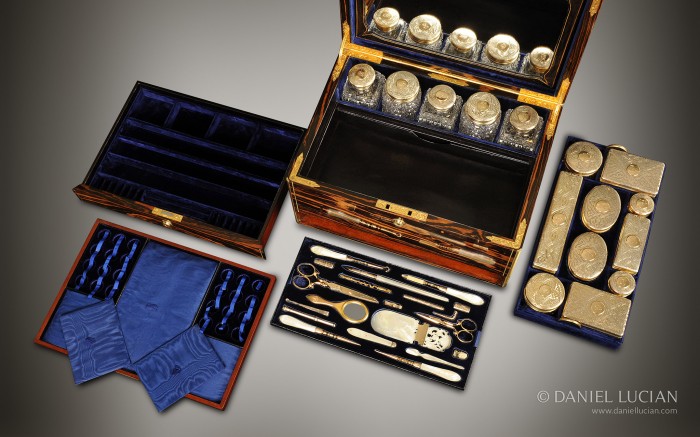 Antique Dressing Case in Calamander with Silver-Gilt / Gold Fittings by Walter Thornhill.