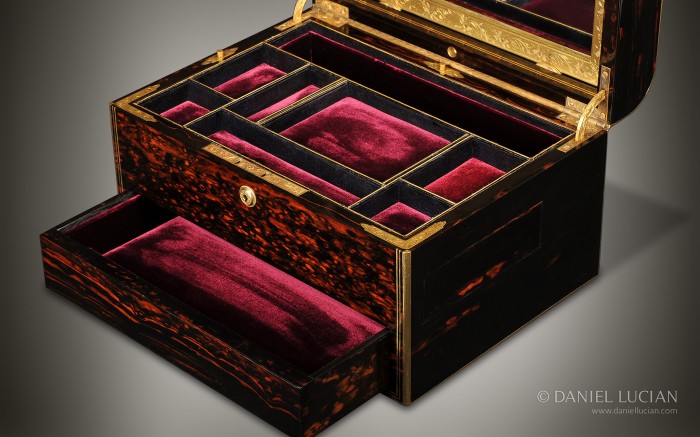 Coromandel Dome Top Antique Jewellery Box.