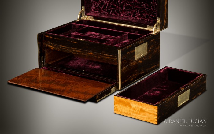 Antique Jewellery Box in Coromandel with Two Drawers and a Secret Floor, by Leuchars