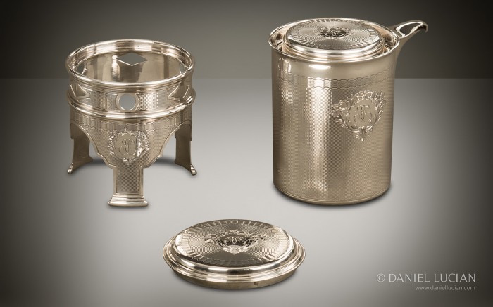 Engine turned silver kettle and drinking set from a French nécessaire de voyage by Aucoc Ainé à Paris.