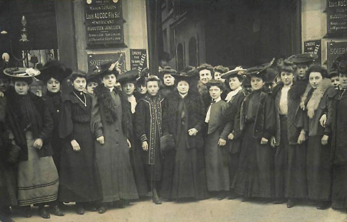 Louis Aucoc Fils shop front at 4 & 6 Rue de la Paix in Paris.