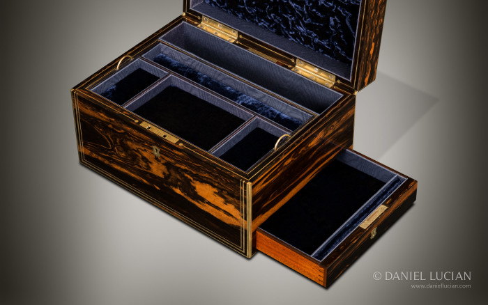 Antique Jewellery Box in Coromandel, by William Lund.