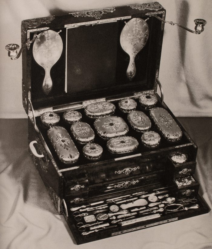 Asprey dressing case entered into the International Exhibition of 1862.